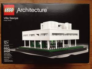 LEGO-Architecture-21014-Villa-Savoye-Front